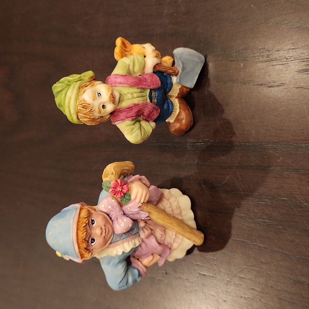 Miniature Ceramic Figurines set of 2